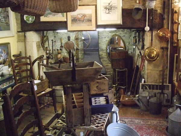 antiques-shopping