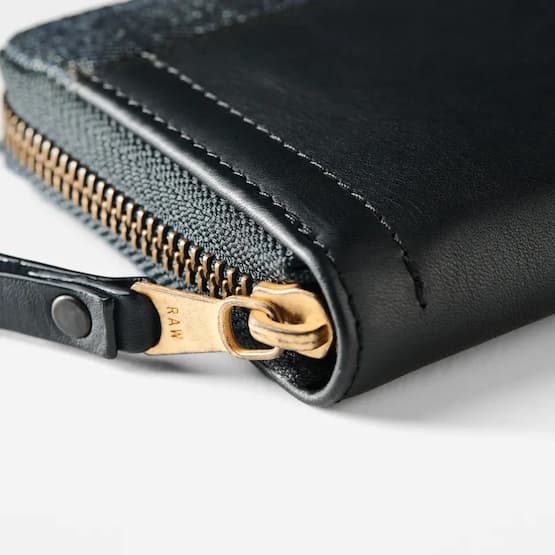 zipper wallet