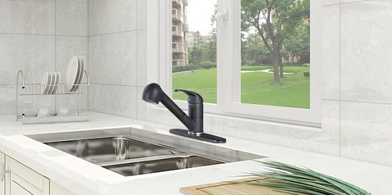 Benefits-of-Pull-Out-Kitchen-Taps 