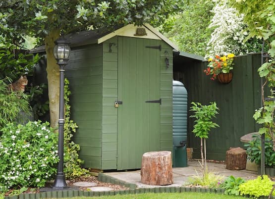 small-green-shed